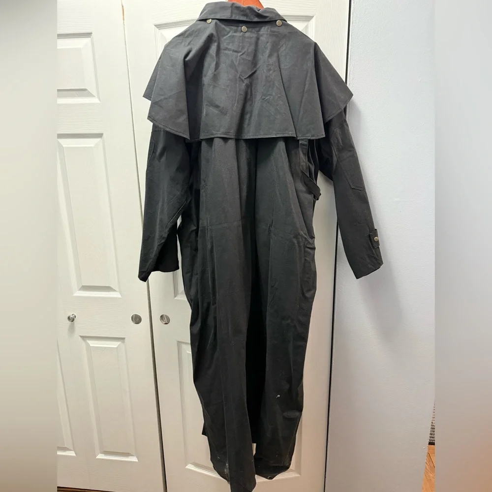 Black Long Raincoat Duster - Picture 2 of 3